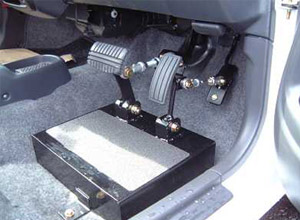 デュエットATタイプ(ペダル延長装置)