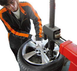 タイヤの持ち込み交換いたします タイヤ持ち込み交換サービス