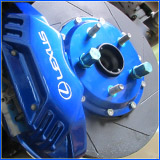 キャリパー塗装で足元をオシャレに! ブレーキキャリパー塗装