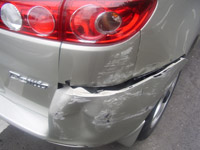 キズへこみ板金塗装デミオ